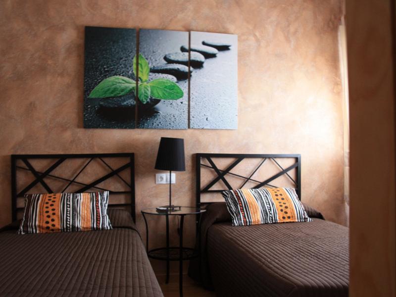 Hostal Rte. Elena Fuentes de Ebro Pokój zdjęcie