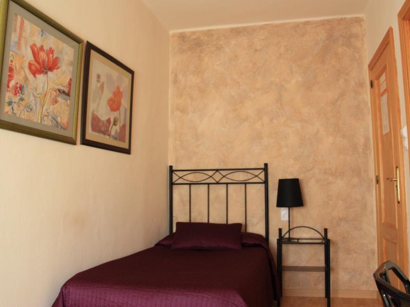 Hostal Rte. Elena Fuentes de Ebro Pokój zdjęcie